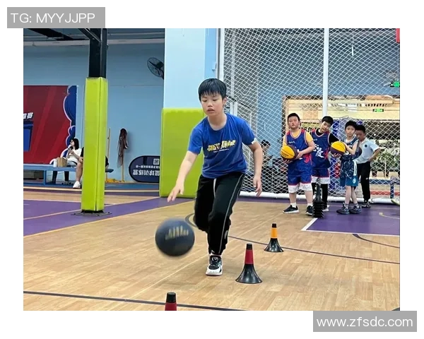 篮球新手必看：力量训练基础与技巧全解析助你快速提升球技